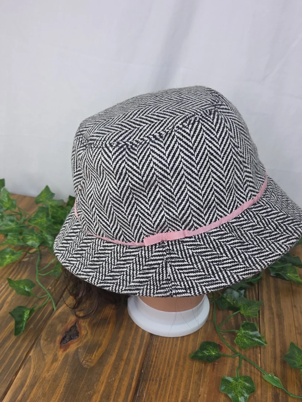 J.Crew. Herringbone Bucket Hat. Size M/L. Wool Blend. EUC
